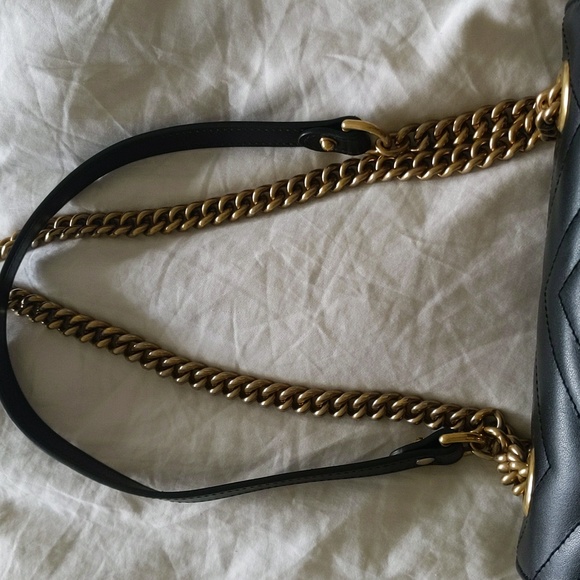 AUTHENTIC Gucci GG Marmont Mini - Picture 5 of 10